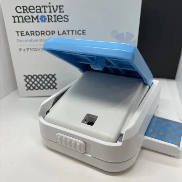 Creative Memories TearDrops Lattice Decorative Border Punch Brand New